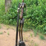 Dhokra Art Village_lady_grinding_ants_for_her_family