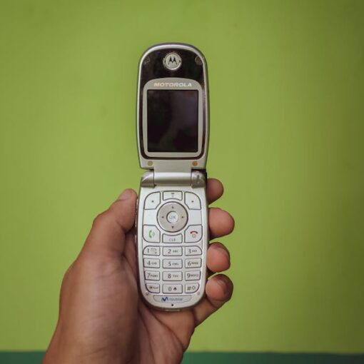 digital detox non smartphone brickphone nokia dumbphones